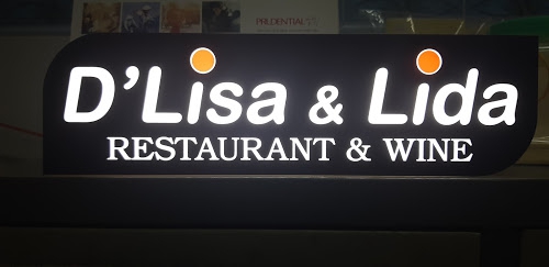 DLisa & Lida Restaurant - Hội Quán Phúc Vang